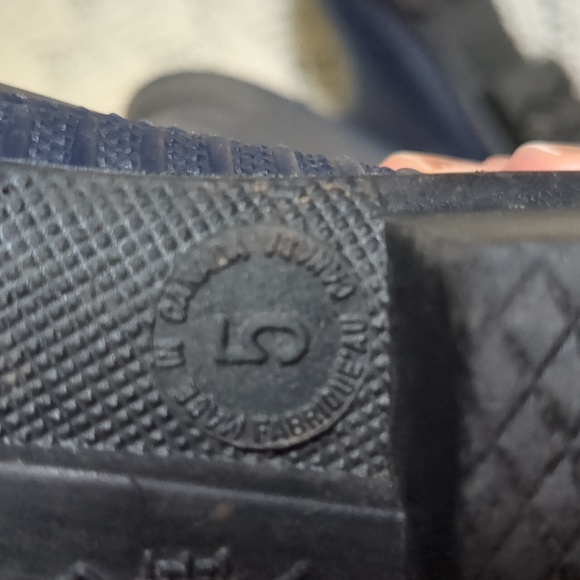 Kamik Rubber Boots Boys size 5 - Picture 6 of 9